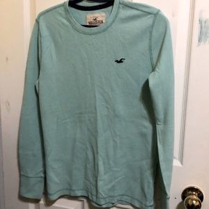Hollister thermal long sleeve- bundle & save